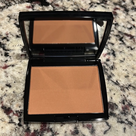 Anastasia Beverly Hills Makeup Anastasia Beverly Hills Powder Bronzer In Cappuccino